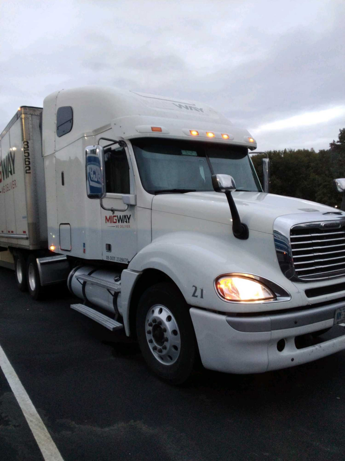 Freightliner Columbia for sale 